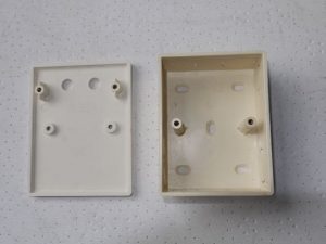 ISOLATOR BOX